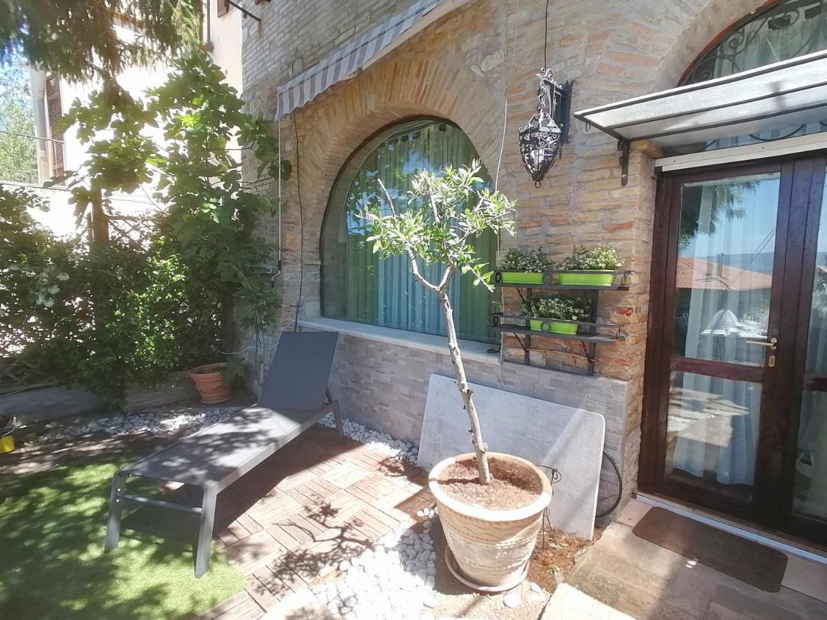 Assisi Garden Suite Εξωτερικό φωτογραφία